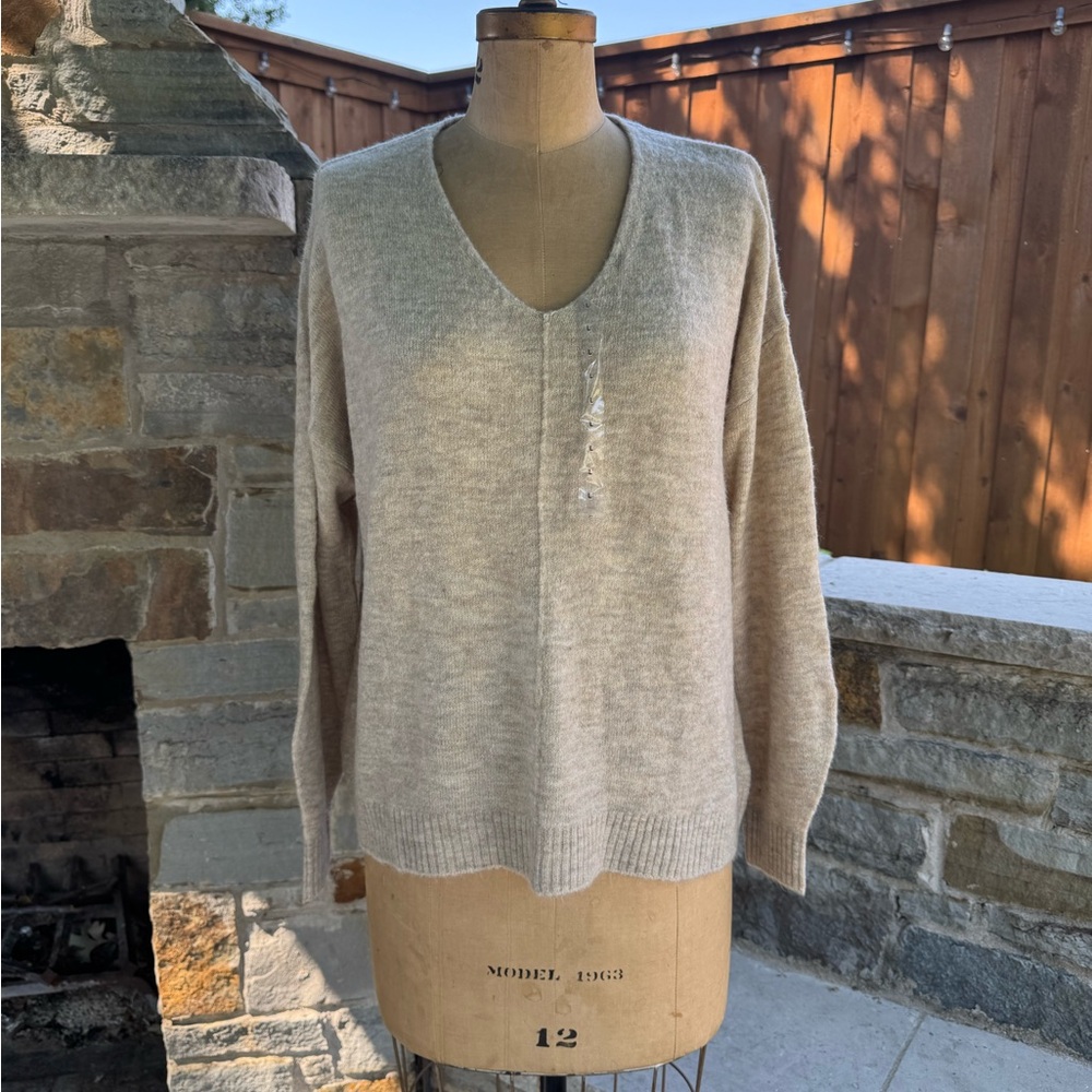H&M V-Neck Beige Sweater